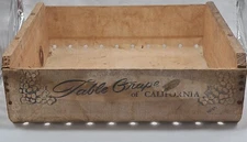 Vintage Al Childress 5 C's Table Grapes Of California Wood & Paper Crate. RARE!