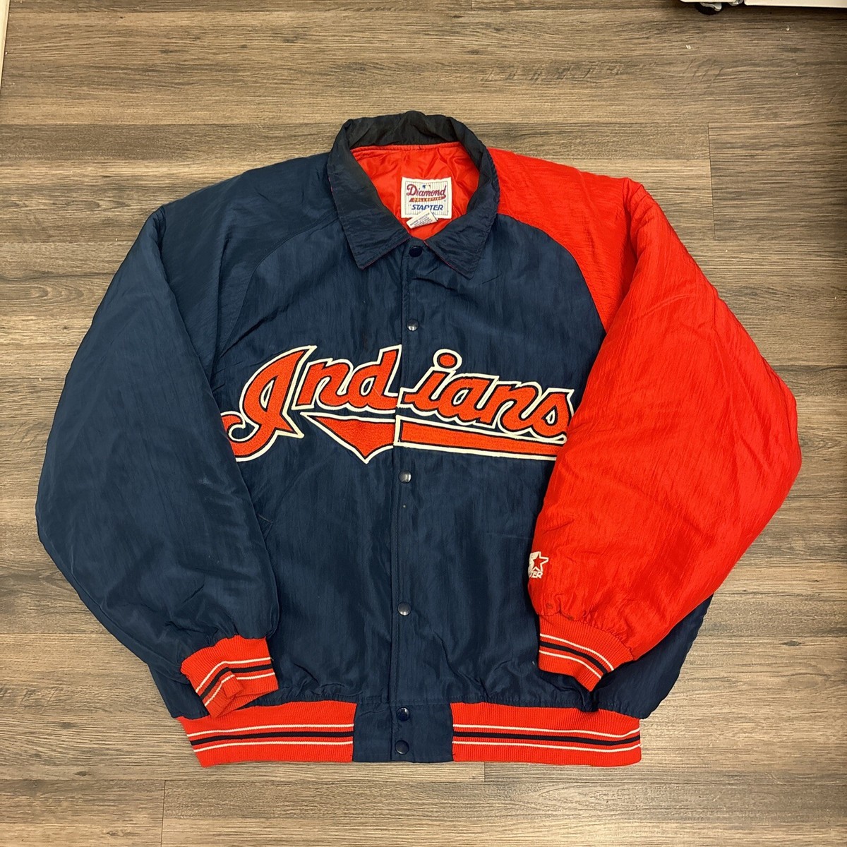 Vintage Starter Diamond Collection Cleveland Indians MLB Bomber