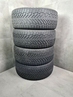 4x Nokian Tyres Winterreifen 255/40R21 102V SUV Winter DOT18 5,5mm Reifen 