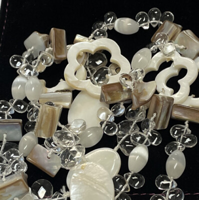 CRYSTAL DEW DROP ABALONE MOP PEARL FLOWER BEADED 34  LONG NECKLACE