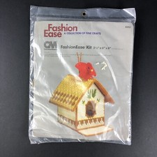 NEW VTG Columbia Minerva Fashionease Bird House Craft Kit 5.5" x 6" x 6"