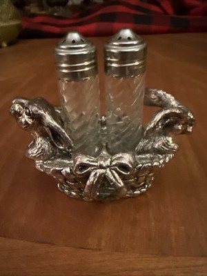 Vintage Small Salt& Pepper Shakers In A Cast Iron Container 
