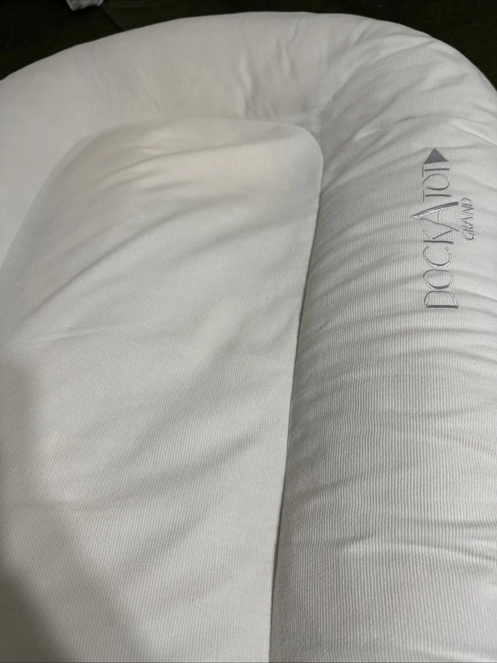 Dock a Tot Grand Dock 9 a aproximadamente 36 meses Foto 3 de 4