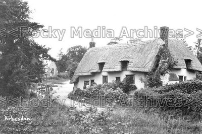 zqq-55 Thatched Cottage, Arkesden nr. Saffron Walden, Essex. Photo