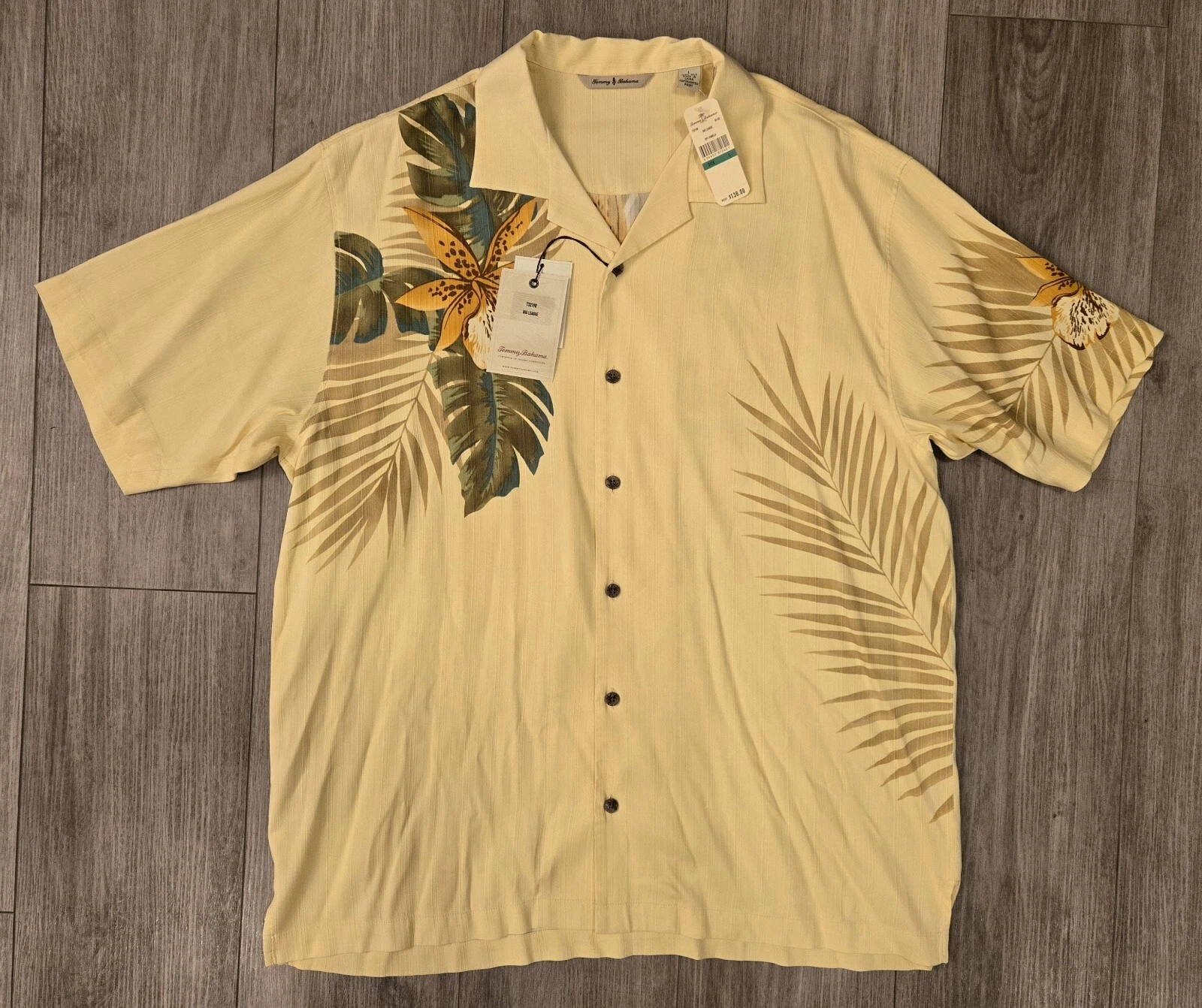 NWT Tommy Bahama Tropical Floral Silk Hawaiian Shirt Big League Men's Large $138
Opens in a new wind
