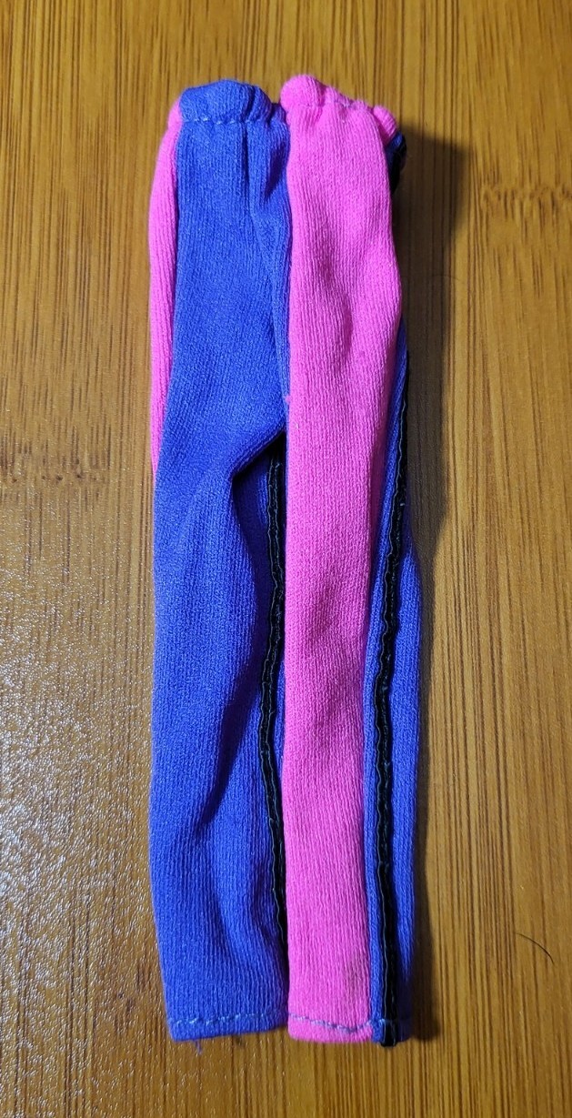 ALTRA BARBIE DOLL SIXE O ALTRI LEGGINGS CLONE ALLENAMENTO VIOLA ROSA BAMBOLA PANTALONI CB4