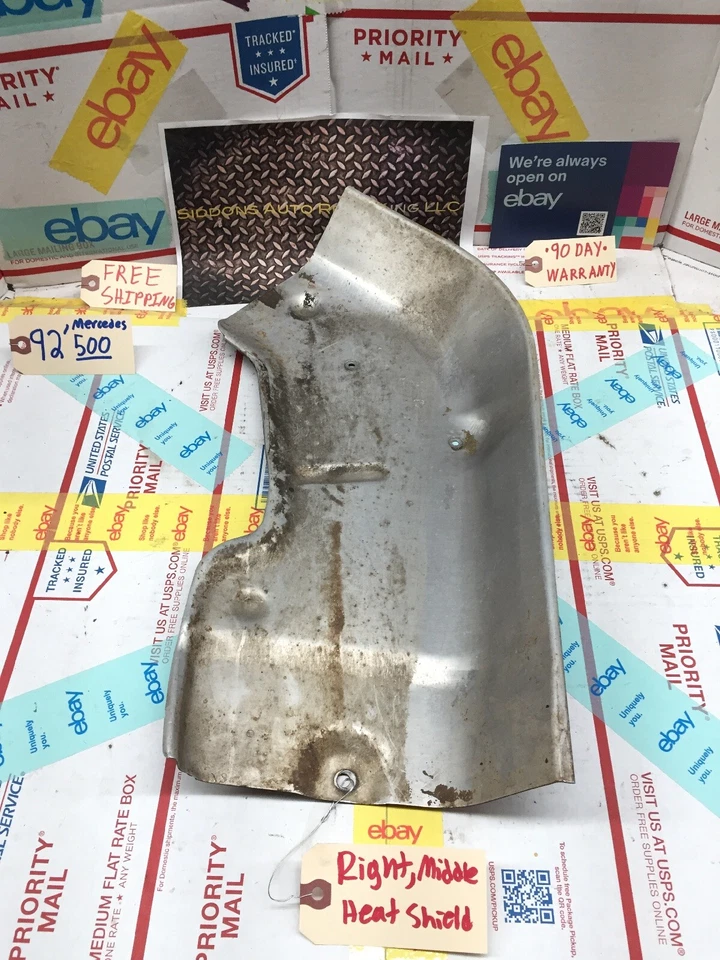 90-93 MERCEDES-BENZ 500SL RIGHT MIDDLE EXHAUST HEAT SHIELD GUARD DEFLECTOR - Image 2 of 4