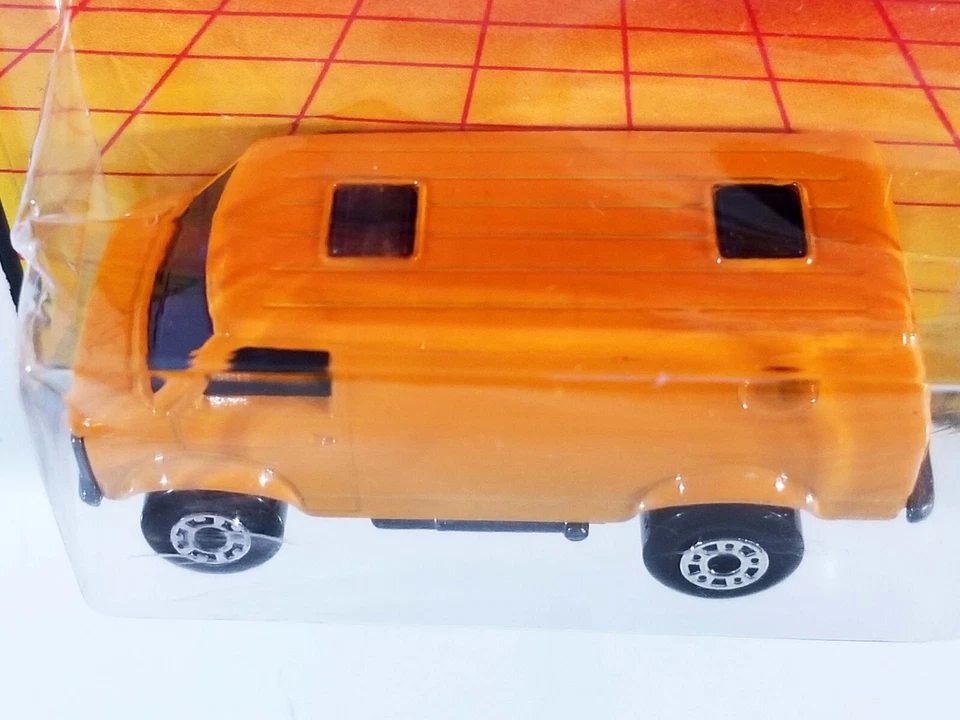 Matchbox 4x4 Chevy Van / Raro Naranja Liso + Error: Coleccionista Incorrecto # en Tarjeta Foto 3 de 4
