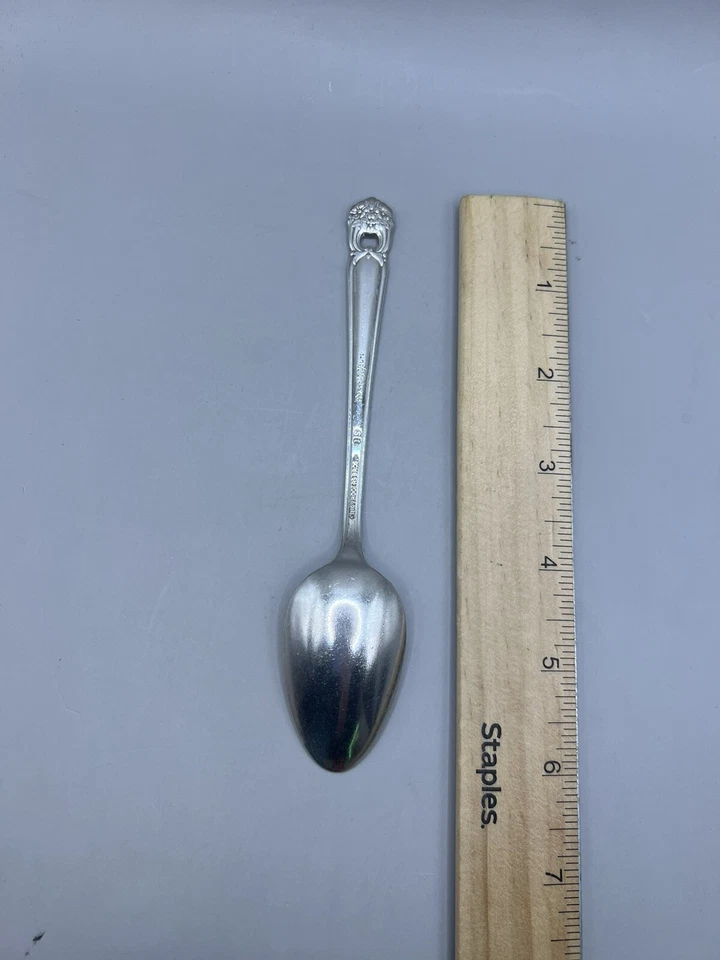 Cucharadita de plata antigua Roger Bros 1847 mediados de siglo moderna Foto 4 de 4