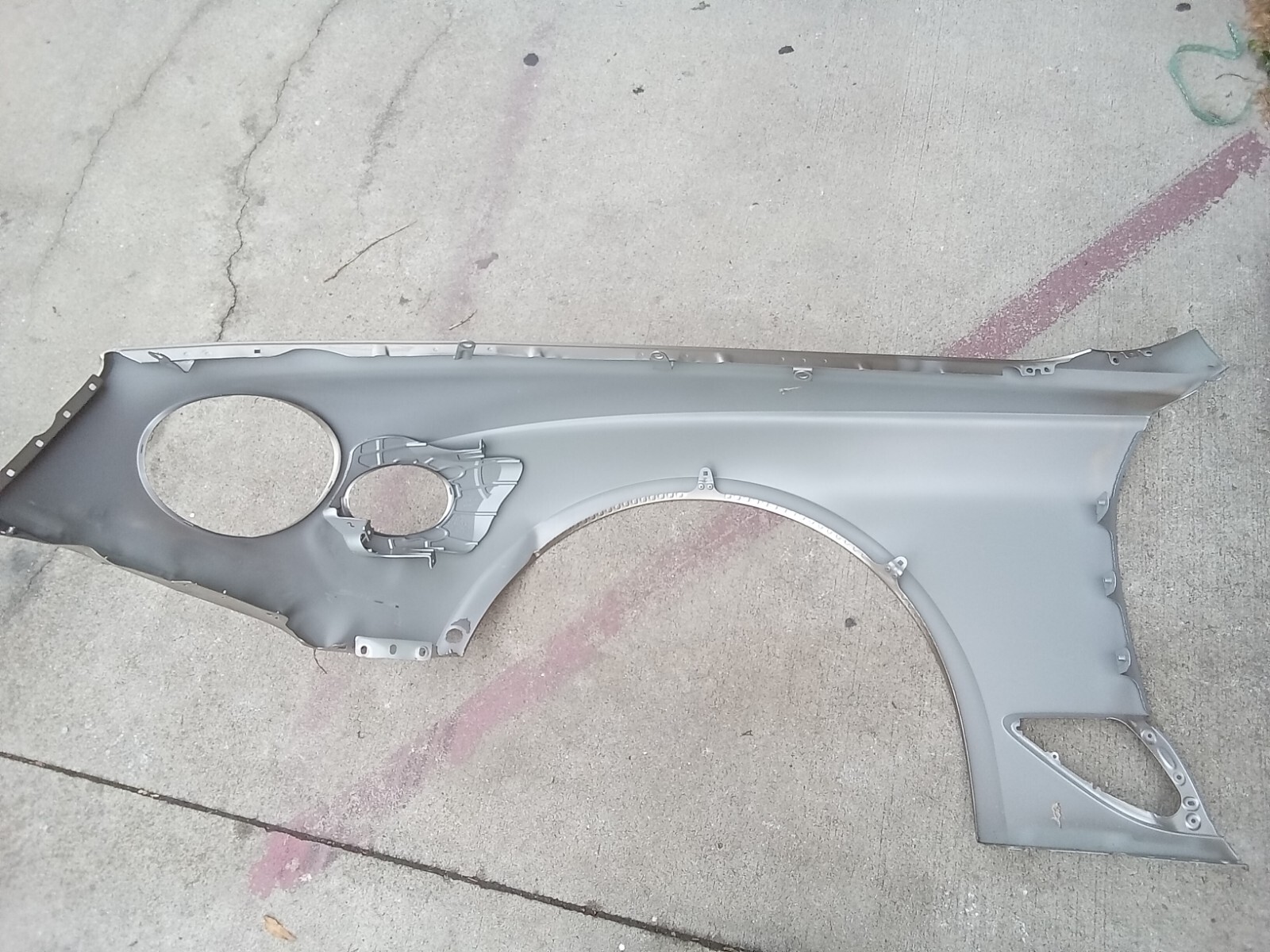 19-23 BENTLEY CONTINENTAL GT PASSENGER  SIDE FENDER  OEM (78) 3SD805626