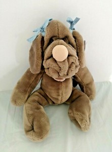 Vintage 1980's Stuffed Wrinkles Hound Dog Hand Puppet Plush Toy 16