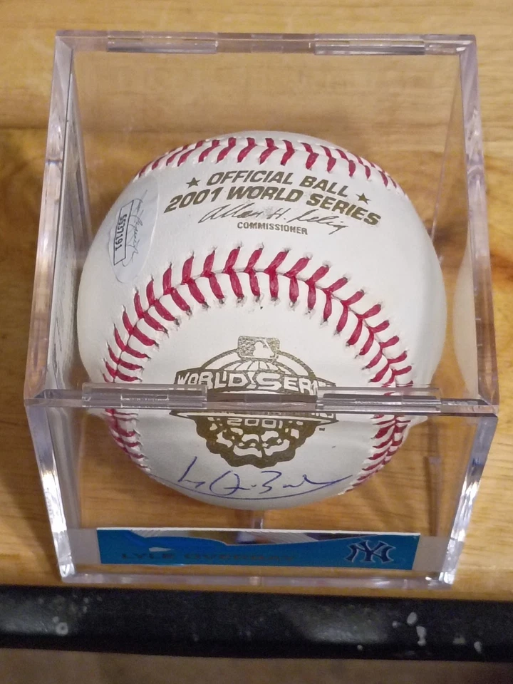 LYLE OVERBAY New York Yankees Firmado 2001 Serie Mundial Logo Béisbol (JSA) Foto 4 de 4