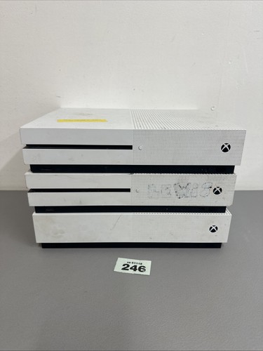 Microsoft Xbox One S 500GB Konsole Weiß X3 - Defekt