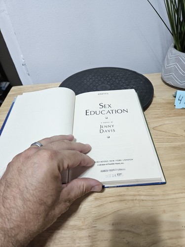 Sex Education by Jenny Davis 1988 Hardcover Dust Jacket - Imagen 5 de 13