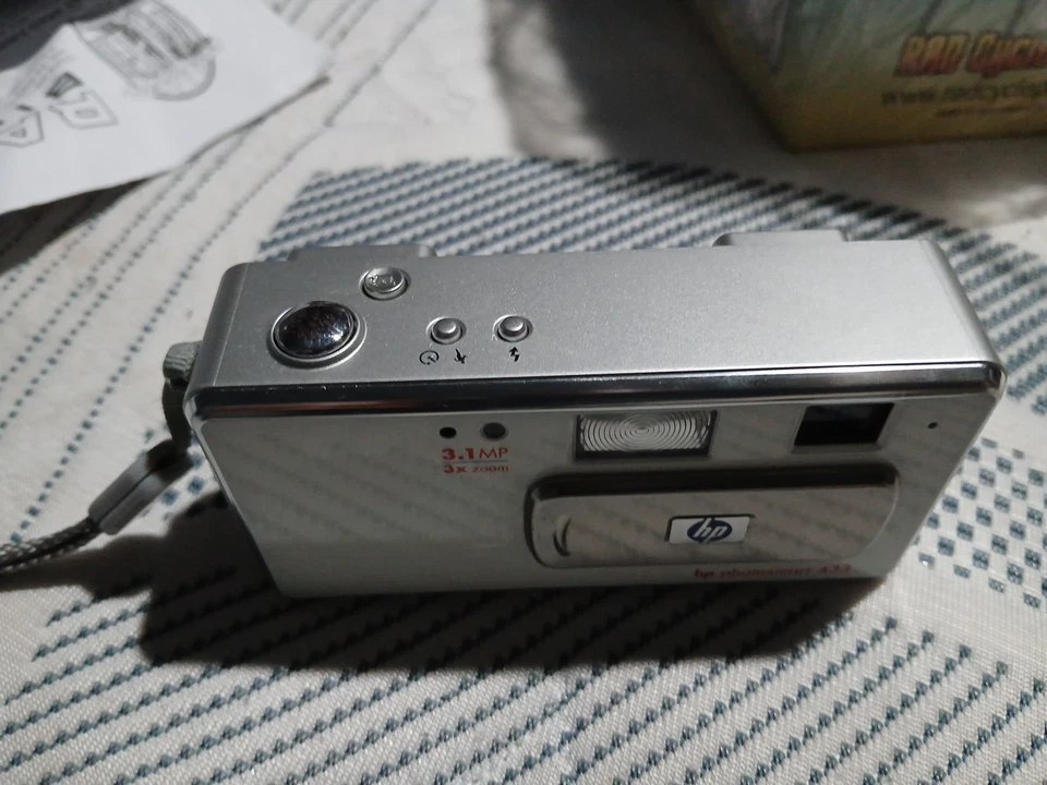 Cámara digital compacta HP Photosmart 433 3,1 MP blanca **FUNCIONA** Foto 3 de 4