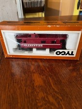 Vintage TYCO Clementine HO Train Set  Accessories