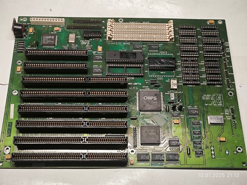 286 SCAT CHIPS and Technologies 82C235 Rev 2 Motherboard w 12 Mhz CPU + & 2 MB - 第 2/18 張圖片