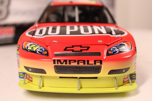 JEFF GORDON 2010 ACTION #24 DUPONT CHEVY IMPALA MEGA RARO!! - Foto 3 di 13