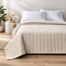 King Heavyweight Linen Blend Quilt Natural Color Casaluna 2 King Shams