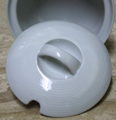 Thomas Trend White Porcelain SUGAR BOWL 11cm ~ perfect condition ~ FREEPOST - Picture 4 of 4
