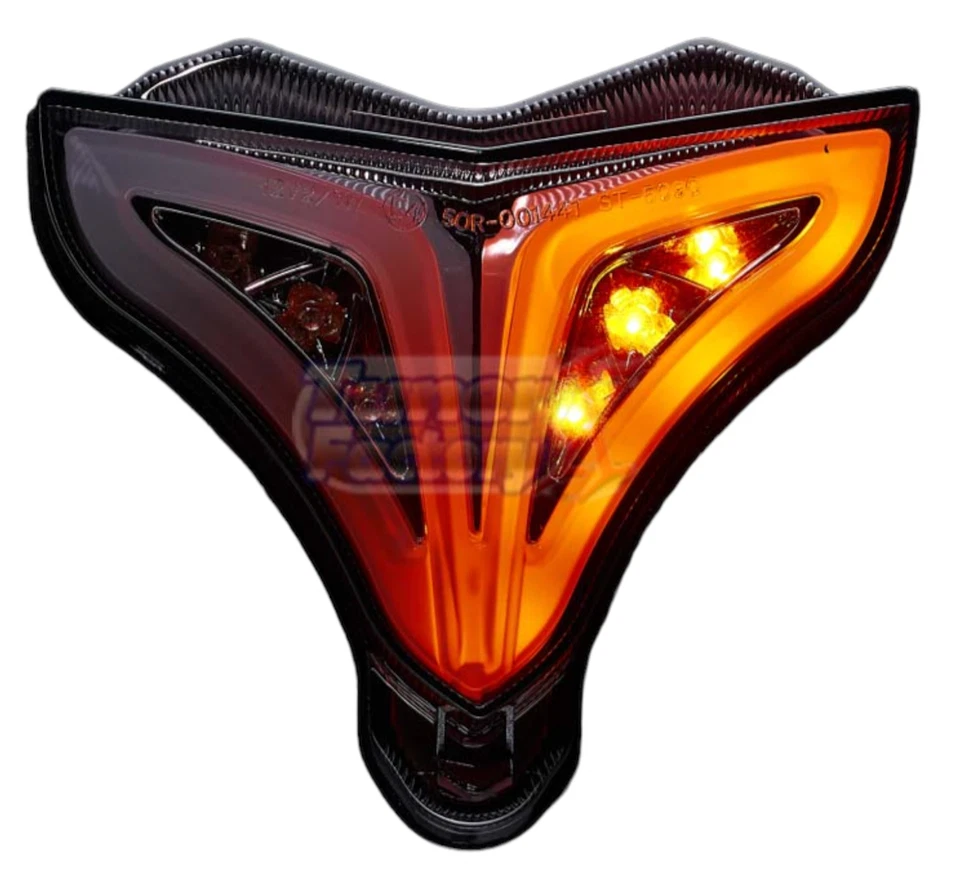 PARA Yamaha luz trasera CONSTRUIDA giros para YZF-R1 2009 2010 2011-2013 2014 R1 2012 Foto 3 de 4