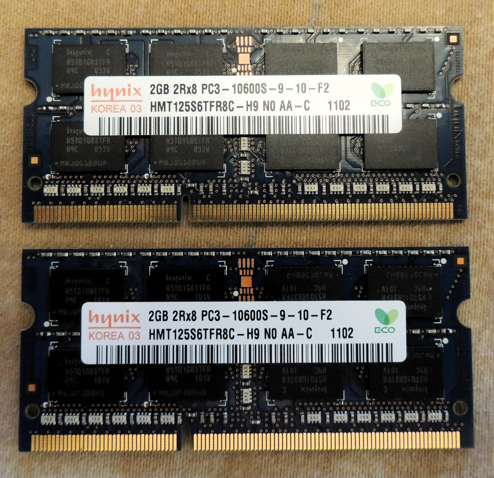 Two 2 good hynix memory modules 2gb 2rx8 pc3 see photos from hp
