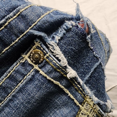 Ariat Men's Jeans 30x35 Blue Distressed Relaxed Fit Straight Leg Western Denim - Picture 11 of 13