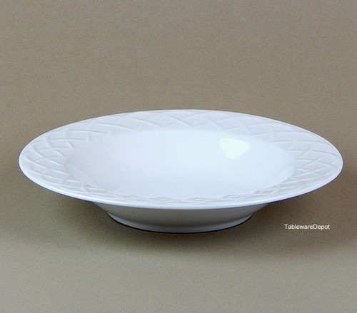 Oneida PICNIC: Set di 4 ciotole per zuppa a bordo grande (9"), bianco - Foto 3 di 4