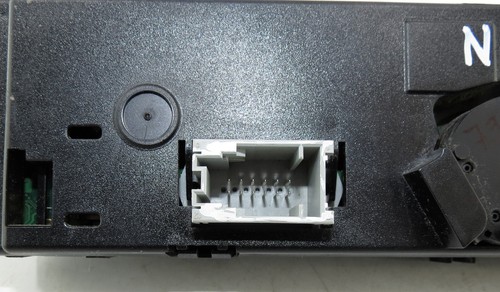 Genuine BMW E9x E8x Automatic Air Conditioing Climate Control Unit 64119128215 - Picture 10 of 10