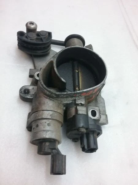 Conjunto de válvula de cuerpo de acelerador 3,5 L AT 2002 CHRYSLER 300M 5-6-10P Foto 2 de 4