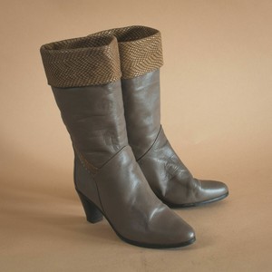 Détails sur Vintage années 80 années 90 noir femme à talon en cuir veau Bottes UK 5.5 EUR 38.5 US 7.5 afficher le titre d'origine