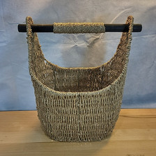 Thirty-One Magazine “Blessed” Seagrass Basket with Handle Beach 17”x15.5”x9.5”