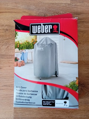 Weber 7175 Holzkohle-Kesselgrillabdeckung 47 cm (18 Zoll) grau - unbenutzt geöffnet
