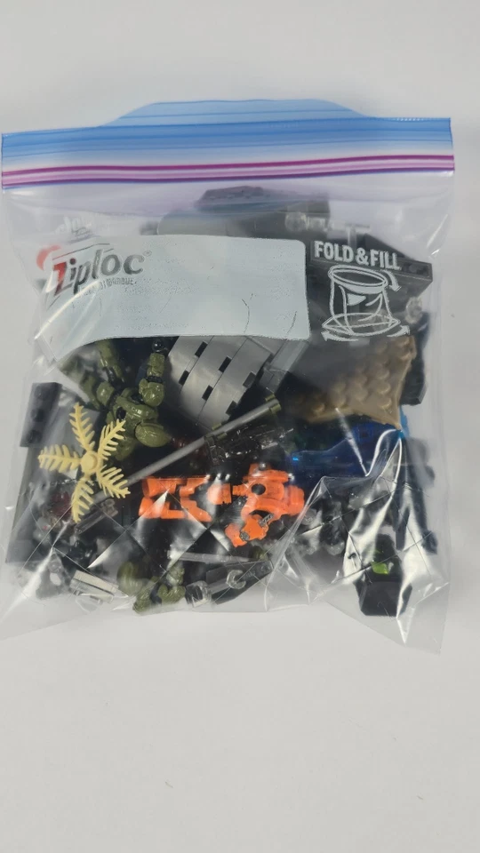 Figuras de acción Halo y surtidos muy pequeños Foto 3 de 4