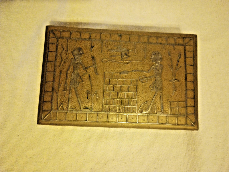 COPPER BOX ANTIQUE EGYPTIAN SCENE