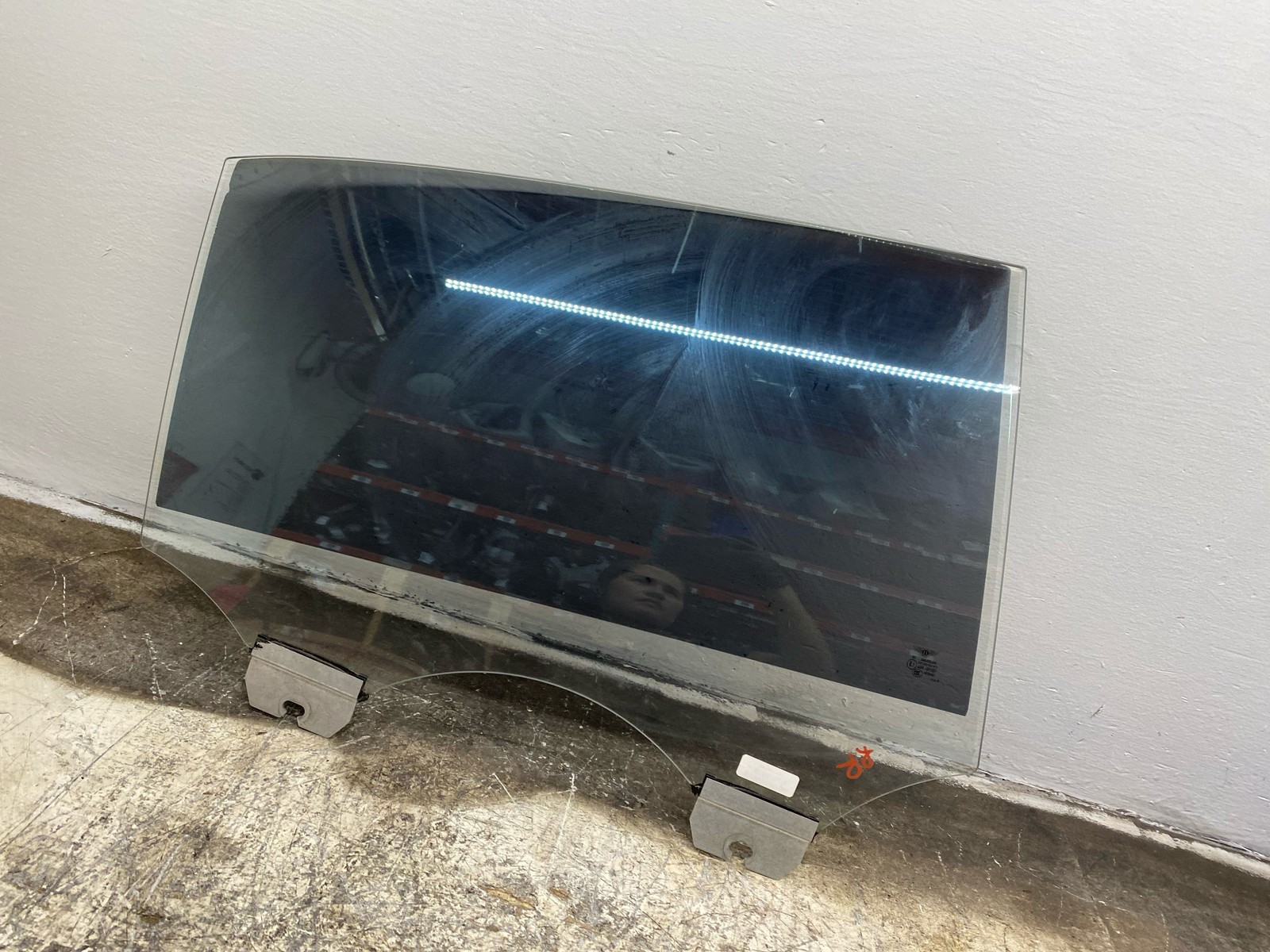 2014-2019 BENTLEY FLYING SPUR OEM REAR RIGHT DOOR GLASS WINDOW PANEL