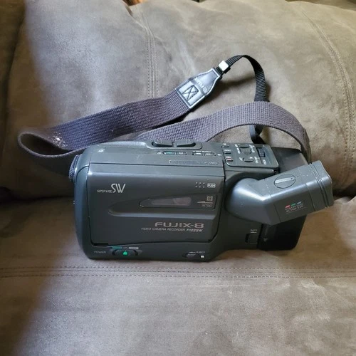 Vintage FUJIX-8 F122SW Camcorder Video Recorder NTSC RadioShack Untested - product listing photo