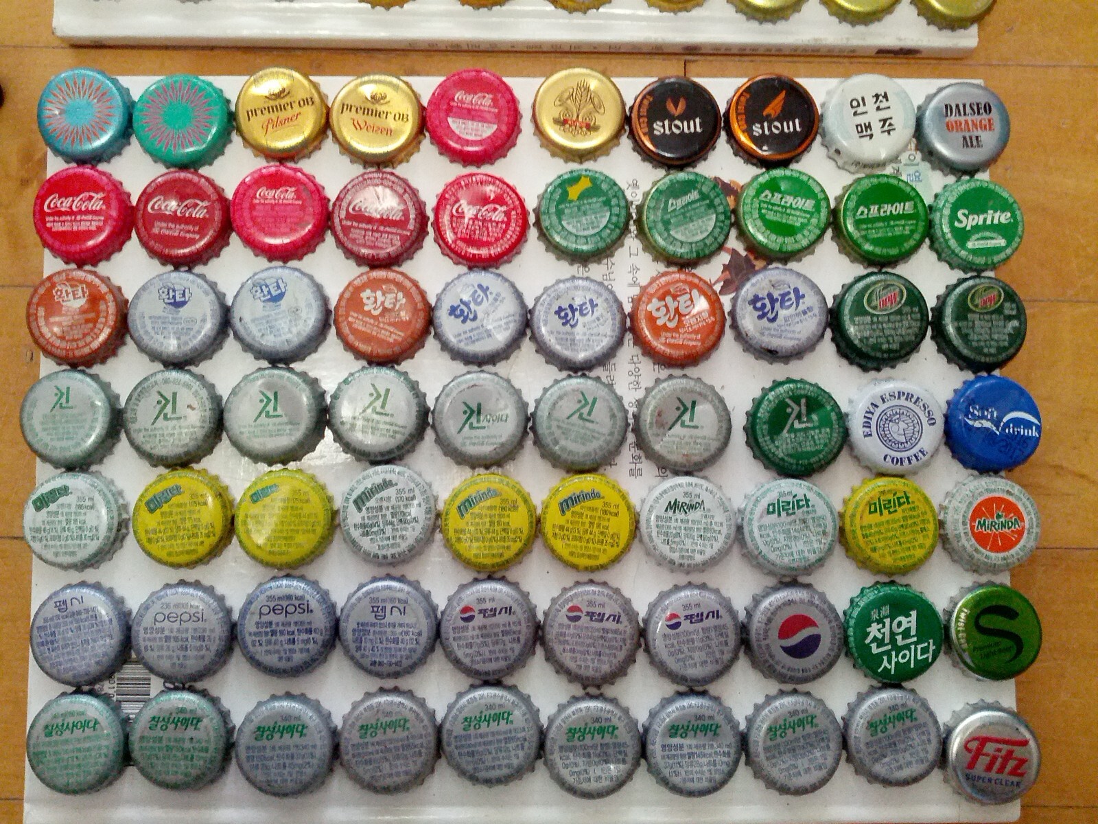 Worldwide 700 different used bottle caps eBay