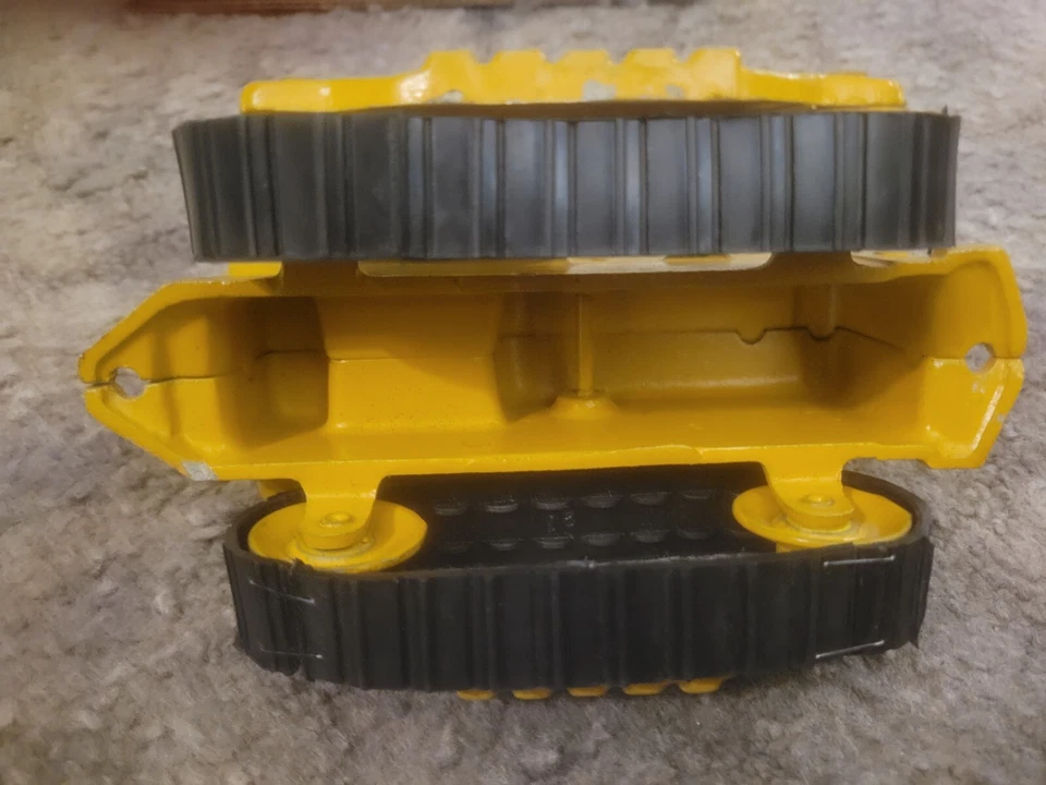 Juguete de metal Crawlers Dyersville Iowa vintage raro 1/16 arado niño Foto 4 de 4