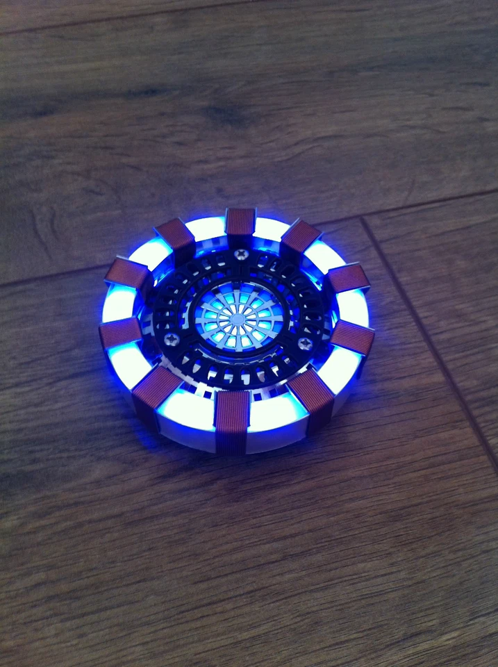 IRON MAN Tony Stark ARC REACTOR Wearable Prop Replica - Image 3 of 4