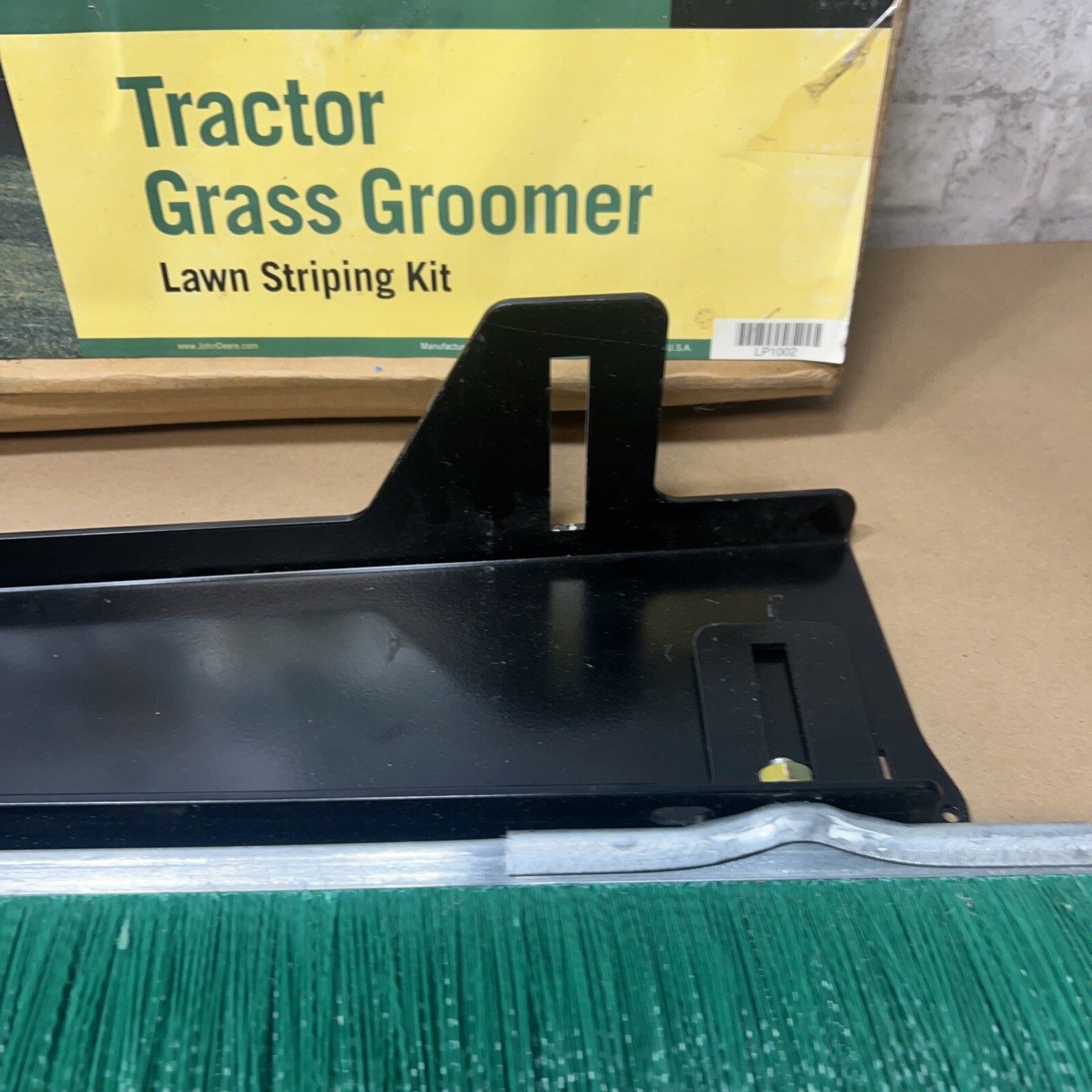 John Deere LP1002 Grass Groomer Lawn Striping Kit For 48” 54” Edge