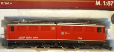 BEMO  1254 124   (Spur H0m)    E - Lok  Davos  704  + OVP  - geprüft