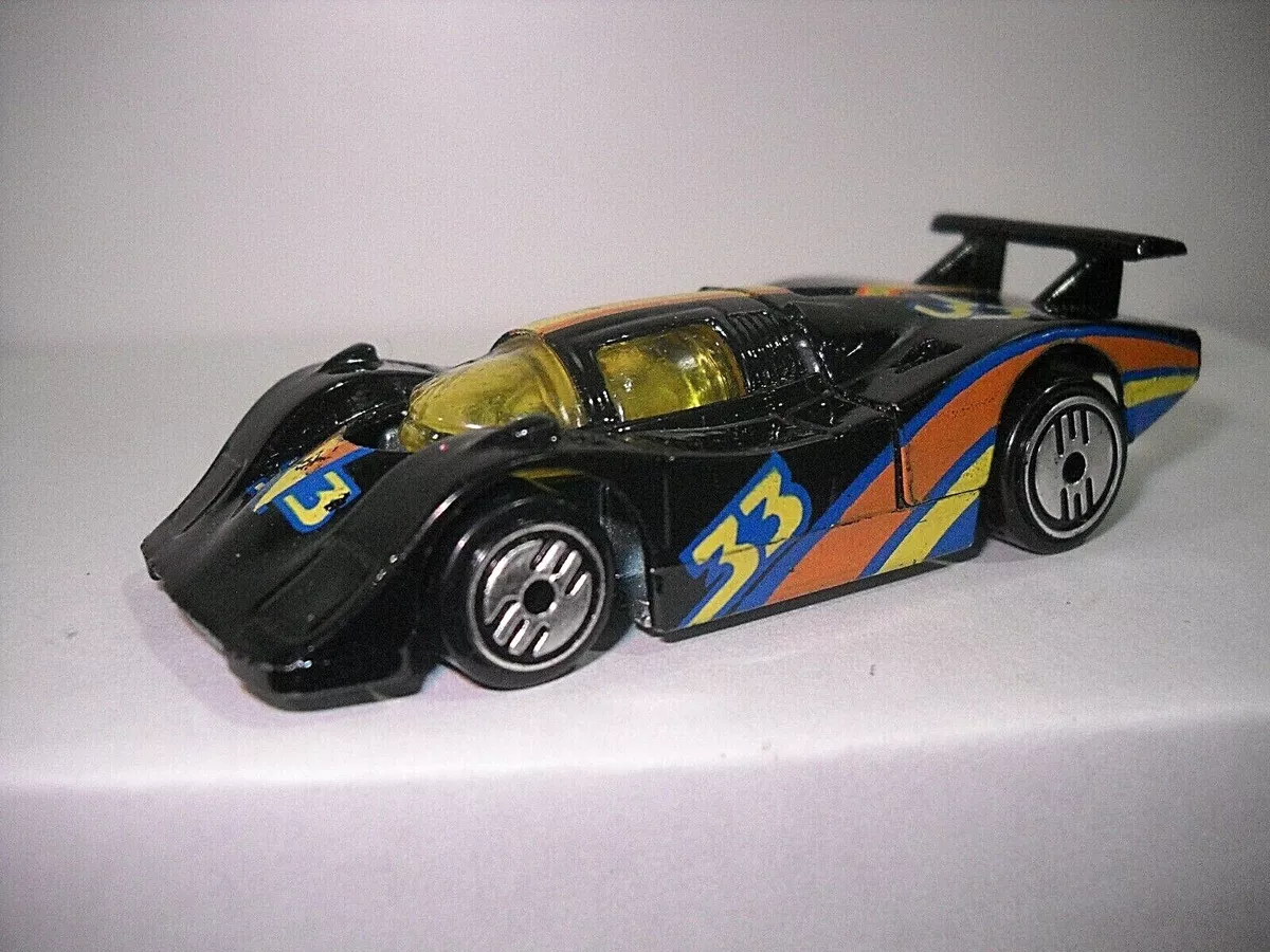 HOT WHEELS LOOSE 88 RACE CAR EX USED