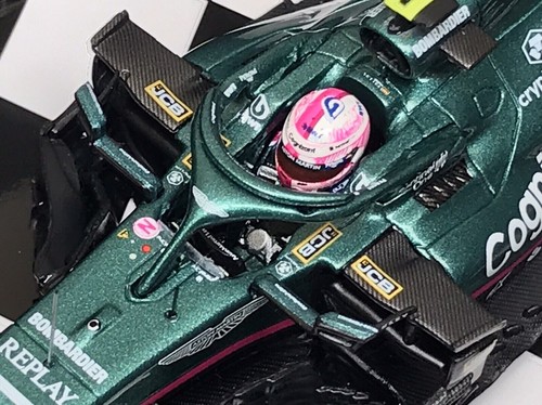 MINICHAMPS 1:43 MODELLINO AUTO F 1 ASTON MARTIN AMR21 VETTEL AZERBAIJAN GP 2021 - Foto 8 di 11