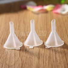 10Pcs Plastic Liquid Oil Funnels Bottle Perfume Diffuser Filter Lab Beauty Tool