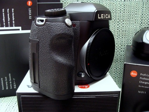 Leica 10801 - Leica S2 MF DSLR Body neuer Sensor 2019 "Top Zustand" - OVP! - 第 3/13 張圖片
