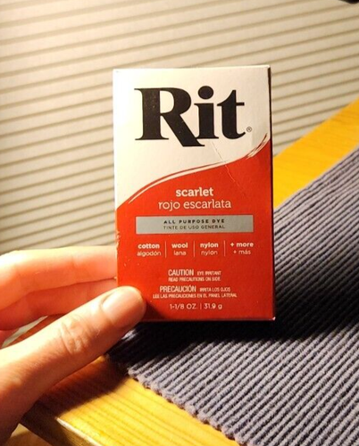 RIT SCARLET All Purpose Fabric Clothes Dye Powder (31.9g) - Picture 2 of 2