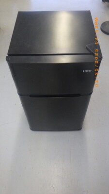 HAIER 3.2 CU.FT. MINI-FRIDGE W/FREEZER, 2-DOOR, HC32TW10SB (TDY026703)