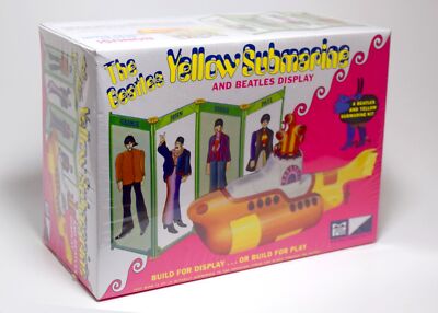 MPC 779 The Beatles Yellow Submarine w/ Bonus Beatles Display