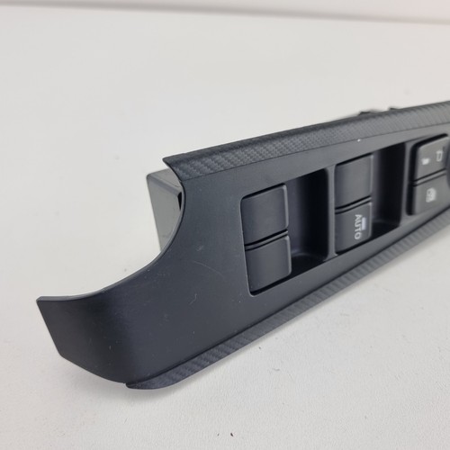 Interruptor de ventana principal Mazda 2 DL 2017-actual - Imagen 2 de 10